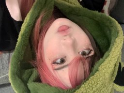 beautiful-students-260924-260924-018