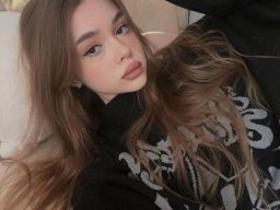 beautiful-students-260924-260924-018
