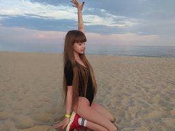 beautiful-students-260924-260924-019