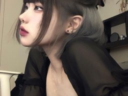 beautiful-students-260924-260924-019