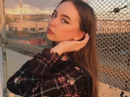 beautiful-students-260924-260924-022