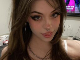 beautiful-students-260924-260924-024