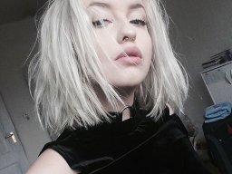 beautiful-students-260924-260924-024