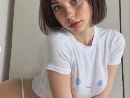 beautiful-students-260924-260924-024