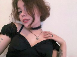 beautiful-students-260924-260924-025