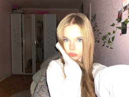beautiful-students-260924-260924-025