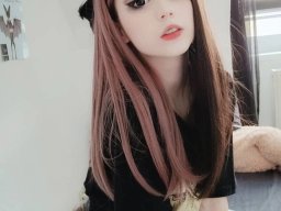 beautiful-students-260924-260924-025