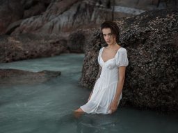 beautiful-students-260924-260924-025