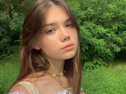 beautiful-students-260924-260924-026
