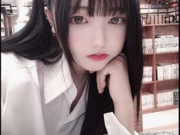 beautiful-students-260924-260924-026