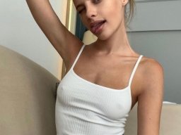 beautiful-students-260924-260924-026