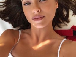 beautiful-students-260924-260924-026