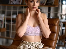 beautiful-students-260924-260924-027