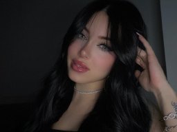 beautiful-students-260924-260924-027