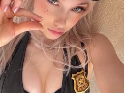 beautiful-students-260924-260924-027