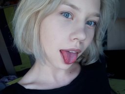 beautiful-students-260924-260924-028