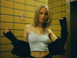 beautiful-students-260924-260924-028
