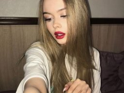 beautiful-students-260924-260924-028