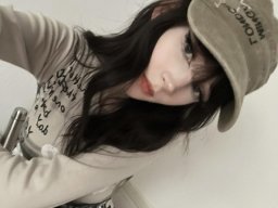 beautiful-students-260924-260924-028