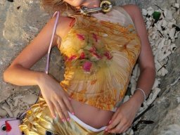 beautiful-students-260924-260924-028