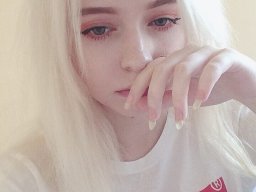 beautiful-students-260924-260924-028