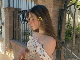 beautiful-students-260924-260924-029