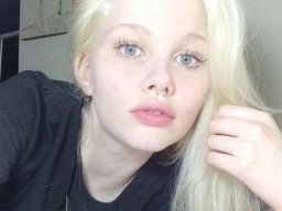 beautiful-students-260924-260924-029