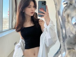 beautiful-students-260924-260924-029