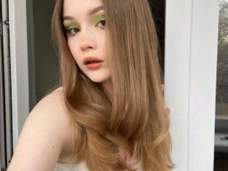 beautiful-students-260924-260924-030