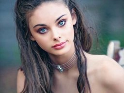 beautiful-students-260924-260924-030