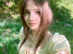 beautiful-students-260924-260924-031
