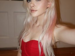 beautiful-students-260924-260924-031
