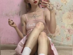 beautiful-students-260924-260924-031