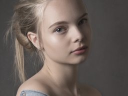 beautiful-students-260924-260924-031
