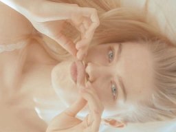 beautiful-students-260924-260924-032