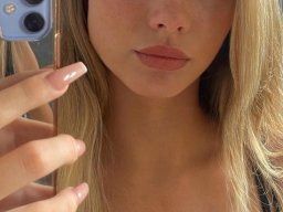 beautiful-students-260924-260924-032