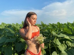 beautiful-students-260924-260924-033