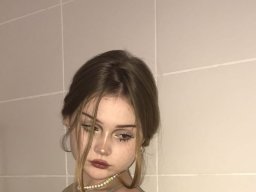 beautiful-students-260924-260924-033