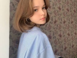 beautiful-students-260924-260924-033