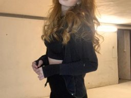 beautiful-students-260924-260924-033