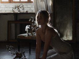 beautiful-students-260924-260924-034