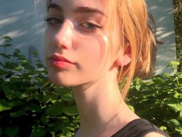 beautiful-students-260924-260924-034