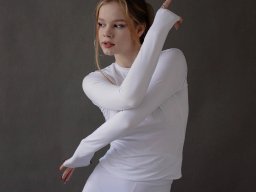 beautiful-students-260924-260924-035