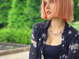 beautiful-students-260924-260924-035