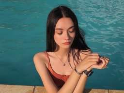 beautiful-students-260924-260924-035