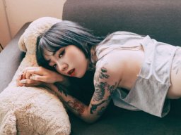 beautiful-students-260924-260924-036