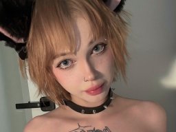 beautiful-students-260924-260924-036