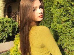 beautiful-students-260924-260924-036