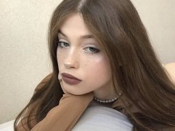 beautiful-students-260924-260924-036