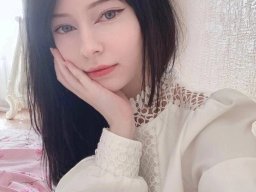 beautiful-students-260924-260924-036